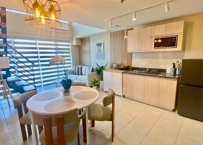 Apartamento Penthouse Loft With Balcony Unit 3315 *