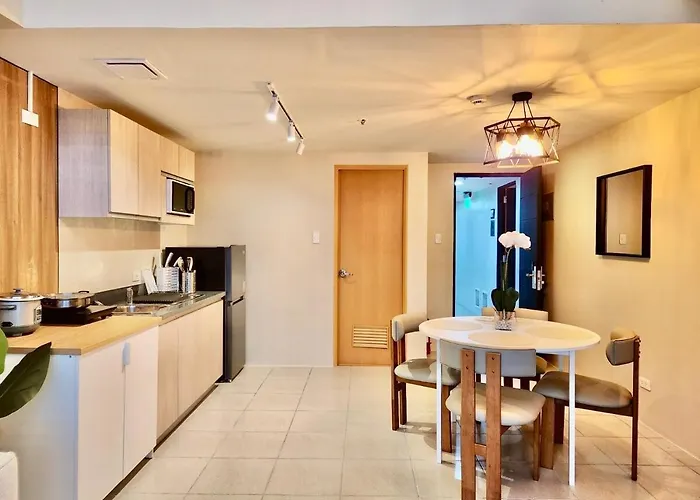 Penthouse Loft With Balcony Unit 3315 Apartamento Manila